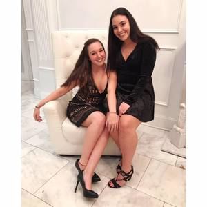 Meet your Posher, Marisa